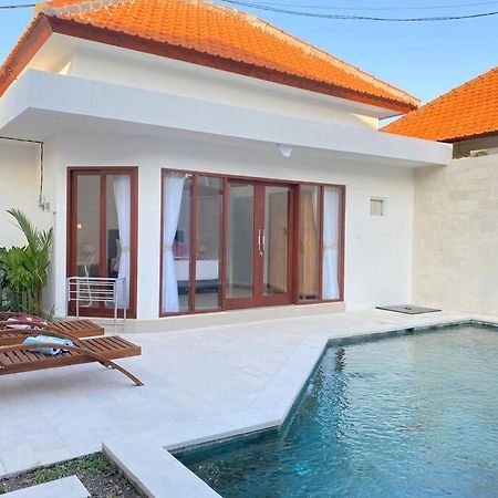 Villa Akmali Umalas 2Br With Private Pool & Jacuzzi 캉구 외부 사진