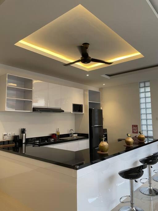 Villa Akmali Umalas 2Br With Private Pool & Jacuzzi 캉구 외부 사진